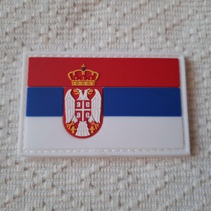Parche de velcro de goma para mochila con la bandera de Serbia