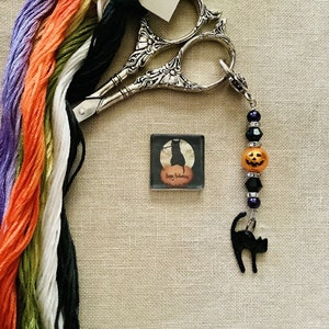 Halloween Cat needleminder and beaded Jack O’Lantern scissor charm set