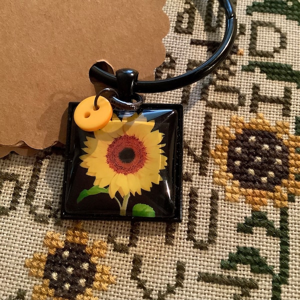 Sunflower Thread Keeps with Thread Drops/Cross Stitch/Embroidery/Needlepoint