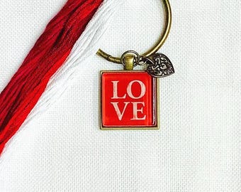 Valentines thread keeps, thread organizing needlework accessory