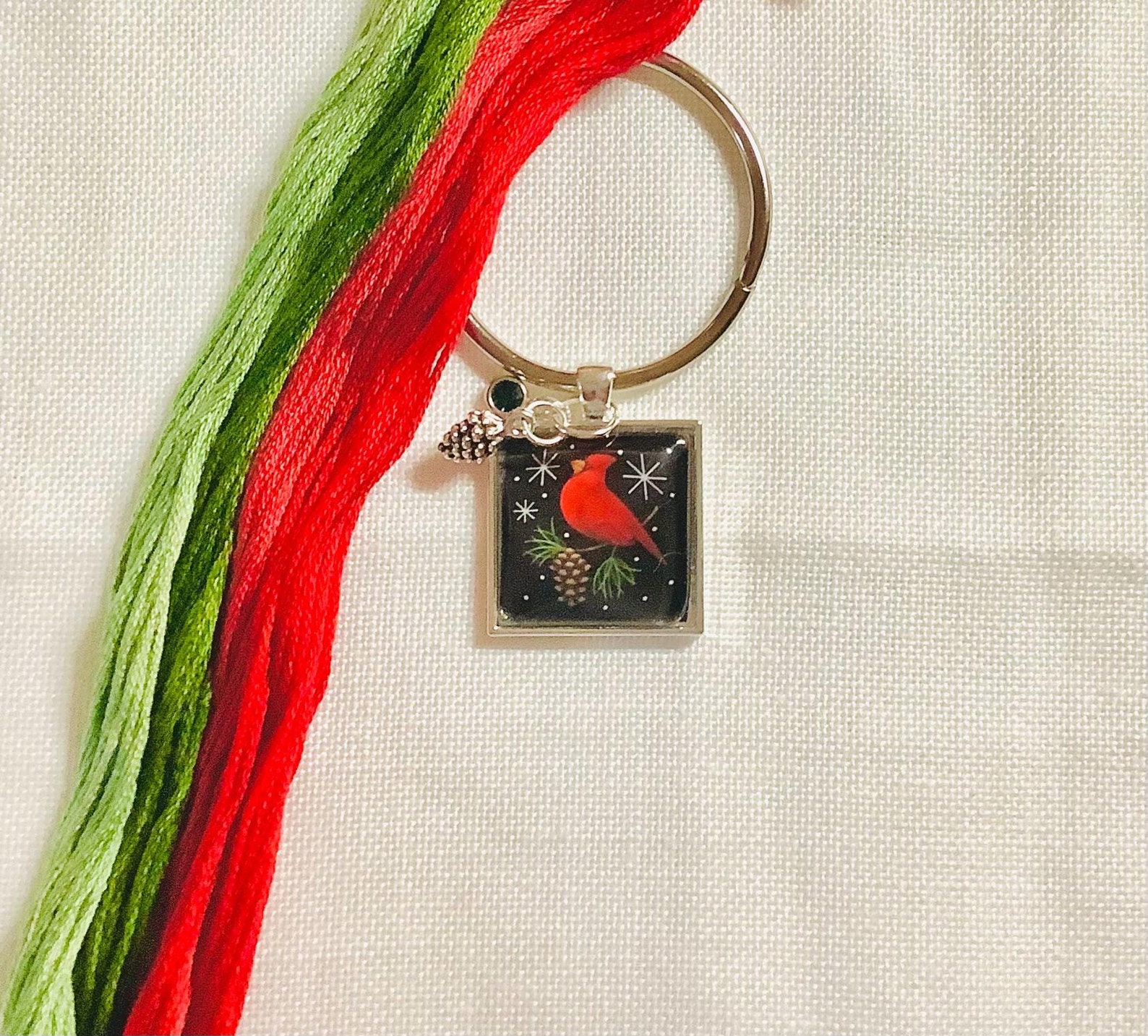 Christmas Cardinals Thread Keeps Needlework Accessory Etsy