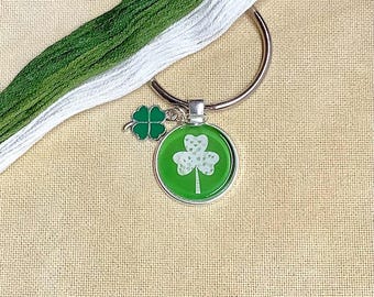 St. Patrick’s thread keep/thread bling needlework accessory