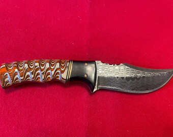 8” Hunting Damascus Knife w/ Twist Pattern Damascus Blade