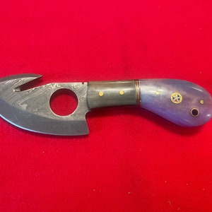 7 1/4” Handmade Damascus Skinning Knife with Gut Hook w/ Buffalo Horn and Camel Bone Handle