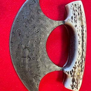 5 1/2&quot; Damascus Ulu Blade w/ Stag Horn Handle