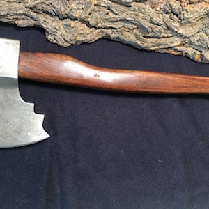 Handmade Damascus Twist Pattern Axe w/ Rosewood Handle *Leather Case Included*