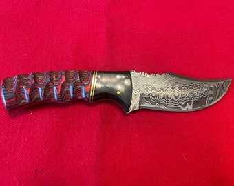8” Hunting Damascus Knife w/ Twist Pattern Damascus Blade