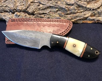 9" Handmade Damascus Steel Hunting Knife w/ Black Buffalo Horn & Camel Bone Handle