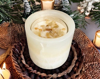 Toasted Vanilla and Pistachio Crystal Intention Candle Citrine Wooden wick Coconut soy in an Onyx Vessel