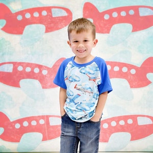 Airplane Milk Silk Raglan
