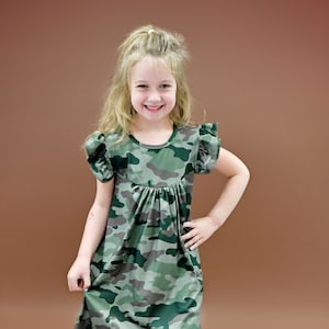 Little girls camo best sale shirt