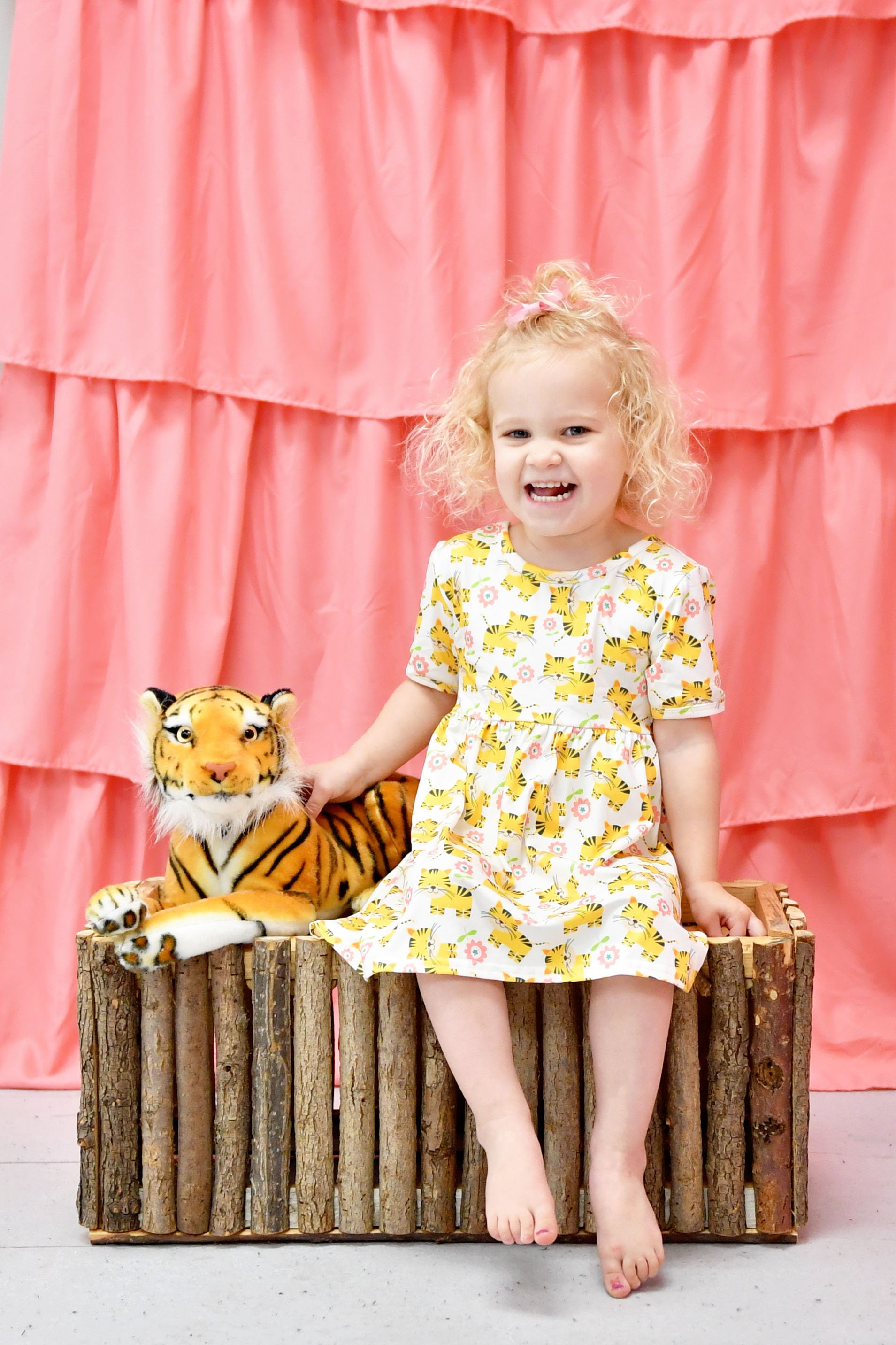 daniel tiger birthday dress Daniel Tiger tutu set-Daniel Tiger outfit-Daniel Tiger dress  Pink Toes &  Hair Bows