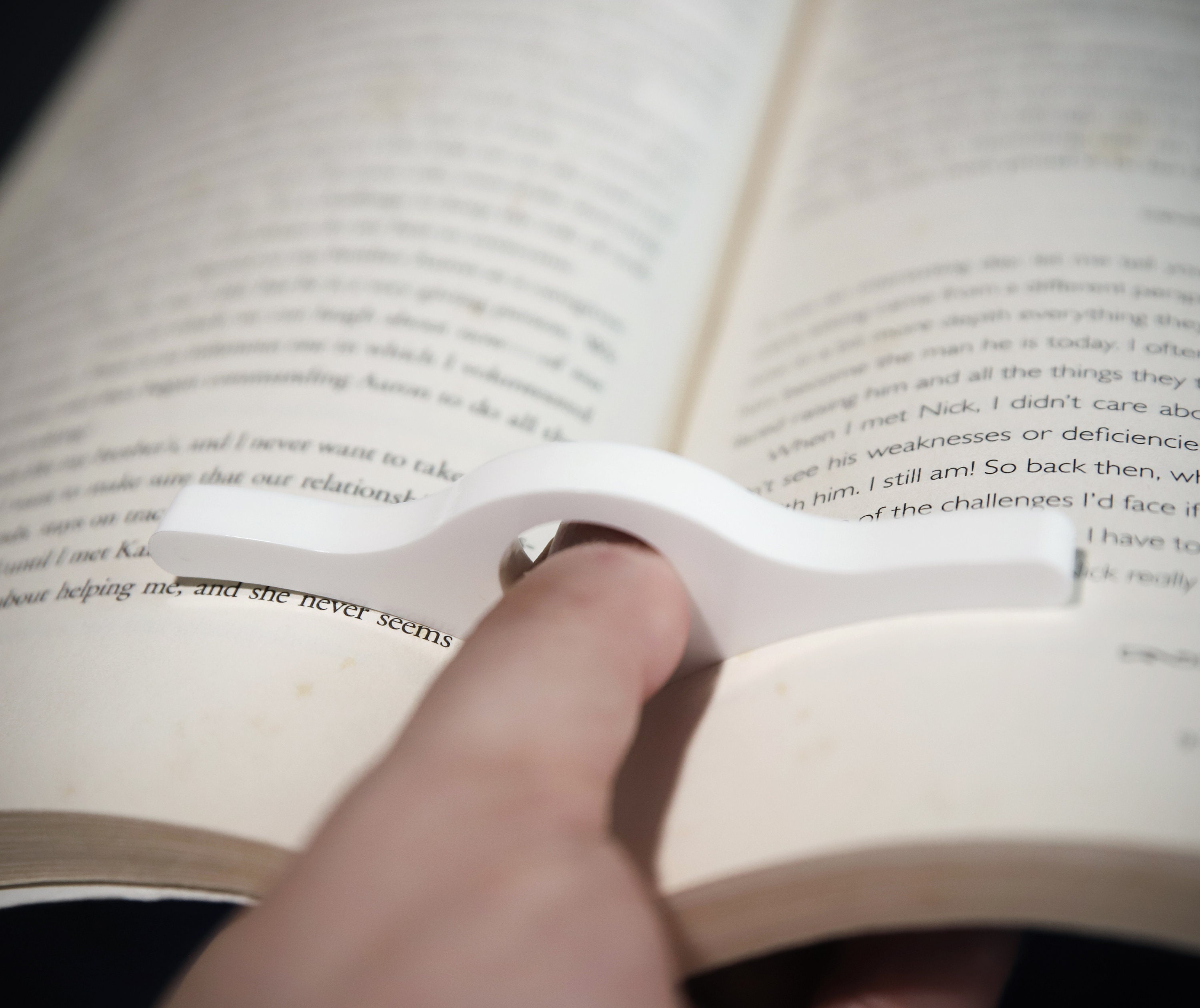 Laser Cut Book Page Holder Acrylic Reading Aid Thumb Ring Etsy