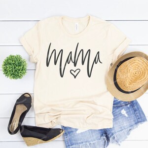 Mama svg | Mom SVG | Motherhood SVG | Mommy svg | Heart svg | Parenting svg | Script svg | Hand lettered svg | Calligraphy svg | Cricut svg