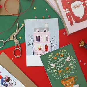 Boże Narodzenie różowy dom kartka z pozdrowieniami, kartki świąteczne, ilustrowane karty, xmas, karty sezonowe, świąteczna karta, zima, śnieg, padający śnieg, różowe karty