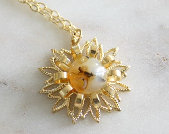 White Milky Marble Moonstone Agate & Vintage Renewed Filigree Sunflower Gold Tone Pendant Necklace