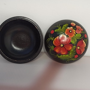 Vintage wooden box - a box for jewelry and trinkets. Hand painted