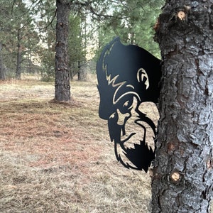 Peek-A-Boo Bigfoot Metal Sign - Sasquatch Tree or Post Mountable Decor