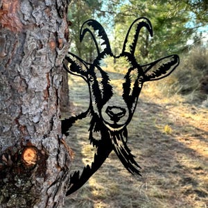 Peek-A-Boo Goat Metal Sign - Rustic Farmyard Décor for Garden or Fence