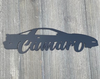 Evolución del Camaro de cuarta generación: recorte de letrero metálico (1993-2002)