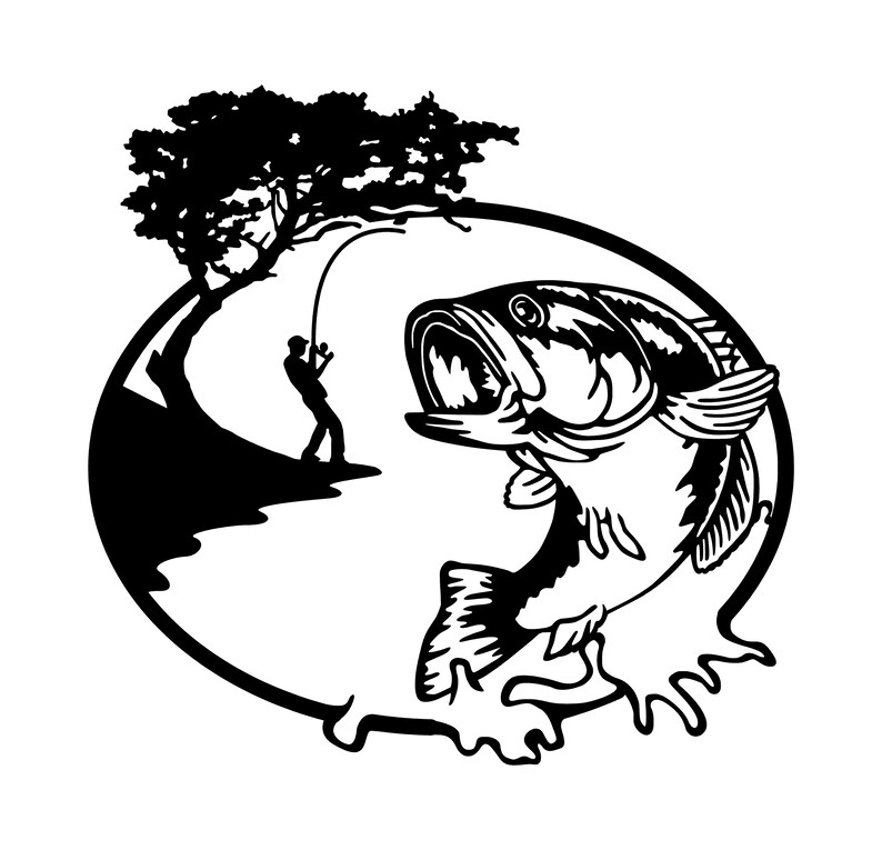 Puede incluir: Ilustraci&oacute;n en blanco y negro de un pescador lanzando una l&iacute;nea a una lubina negra saltando fuera del agua. El pez est&aacute; en un c&iacute;rculo con un &aacute;rbol en el fondo.