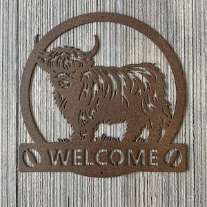 Welcome Metal Sign Cutout with Highland Cow - Rustic Farmhouse Decor - Cow Hoof Design