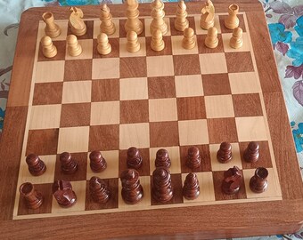 Travelling 10" Magnetic Folding Chess Set Now in Laquer Finish