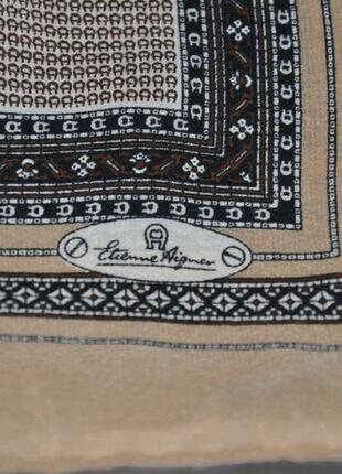 Foulard Carré Vintage Etienne Aigner - 100% Soie Mousseline, Motif Géométrique - Italie, Très Bon état, Accessoire Bohème Chic