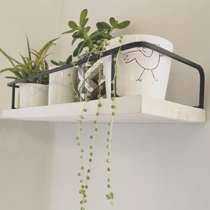 Decorative Floating Shelf - 60cm Modern Floating Shelves - Solid Wood Shelf