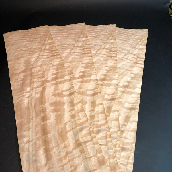 block mottled eucalyptus veneer