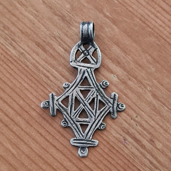 Vintage Tuareg Silver Cross Pendant, Niger Amulet Croix du Sud, African Handmade Jewellery View 2