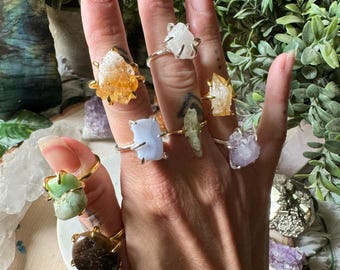 Adjustable Gemstone Ring
