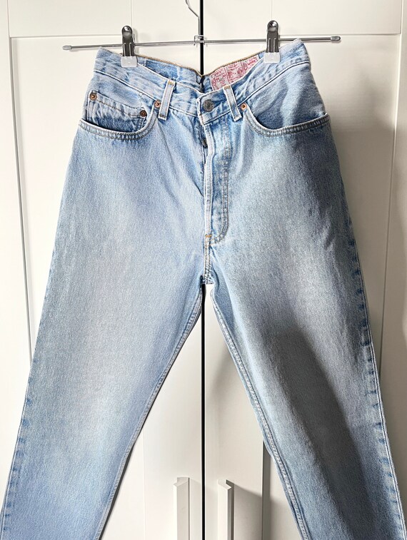 levis 901