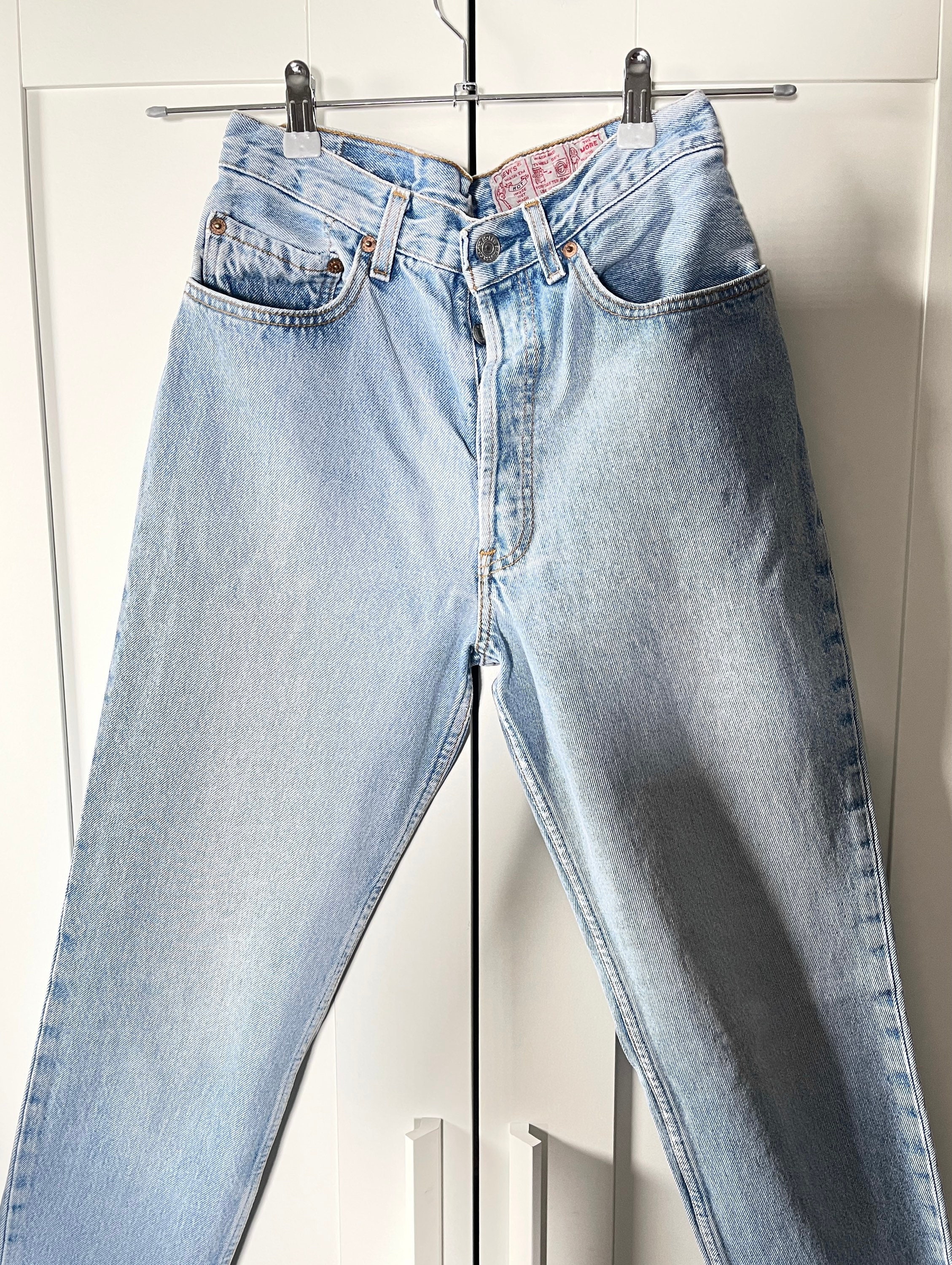 levis 901