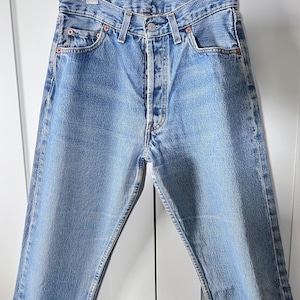 vintage Levis 501 Jeans 90s 28” Waistband W29 90s high waisted Levi’s Levi