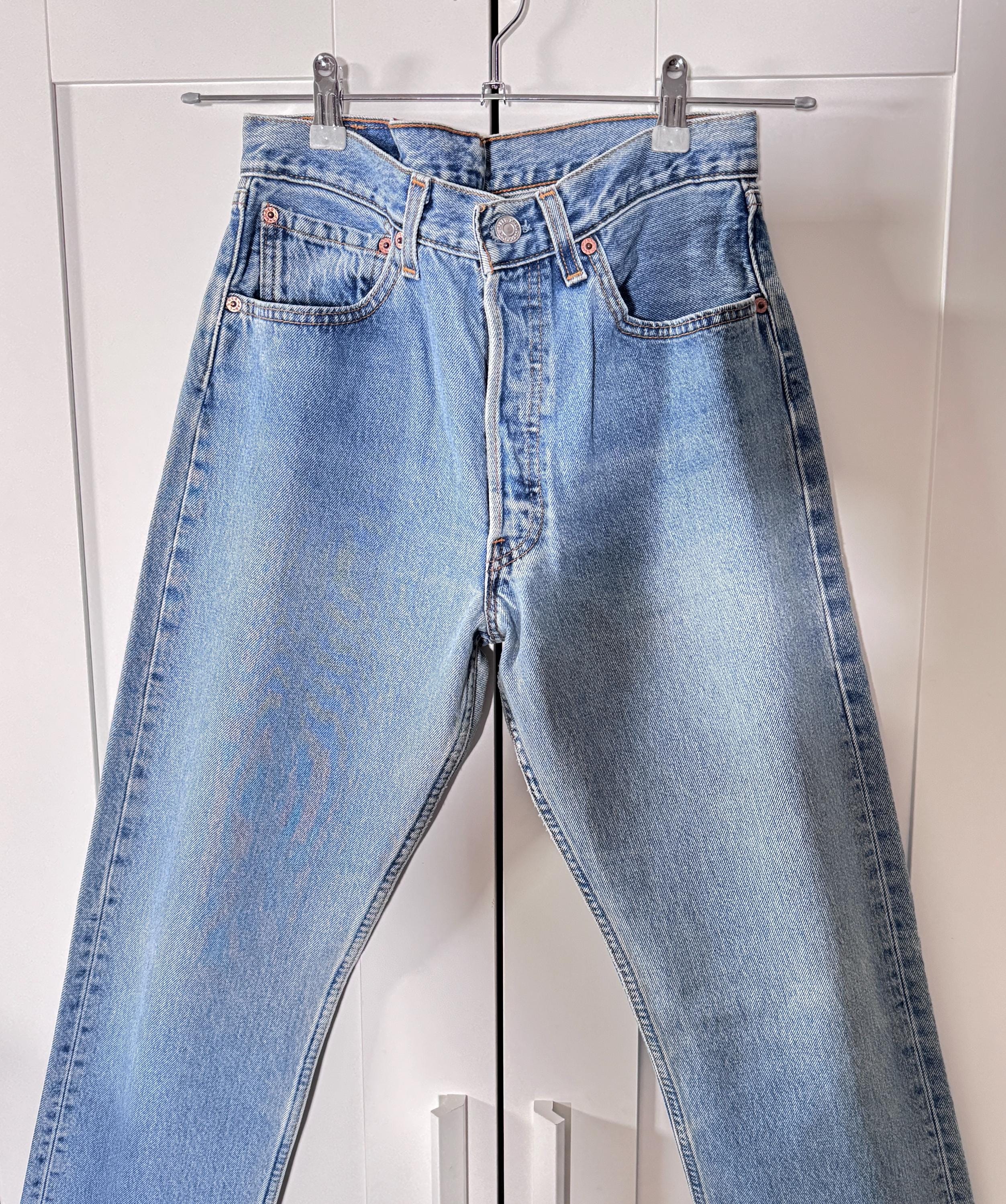 Levis 501 Vintage Jeans 90s 30” Waistband Vtg.tag W32 L30