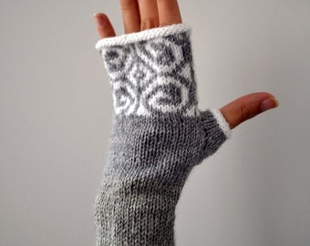 Gray and white wool fingerless gloves, Gray women gloves