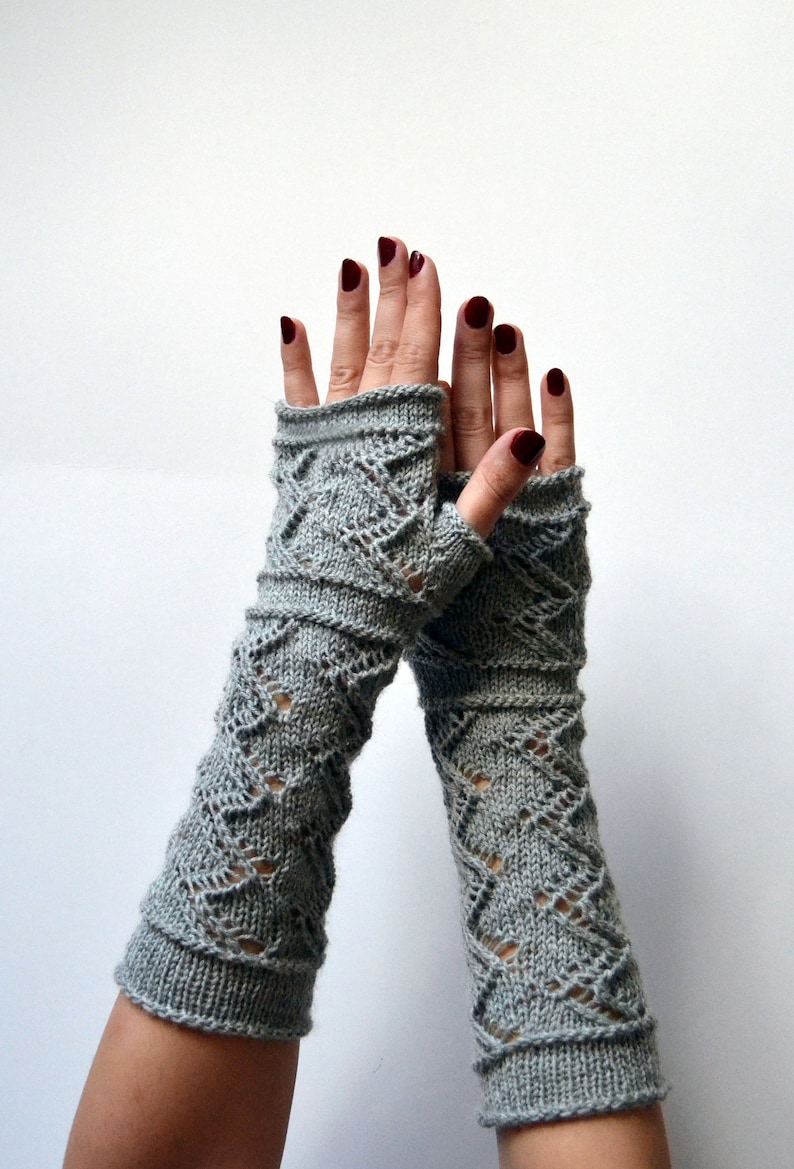 Long gray wool arm warmers, Hand knit gray fingerless gloves zdjęcie 1