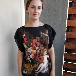 Black summer top. Silk tunic blouse. Printed silk kaftan. Italian silk tunic. Boho blouse. Flower tunic. Poppy flowers blouse. Hippie blouse