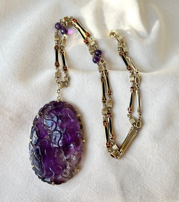 Antique Art Deco 14K Yellow Gold, Carved Amethyst 