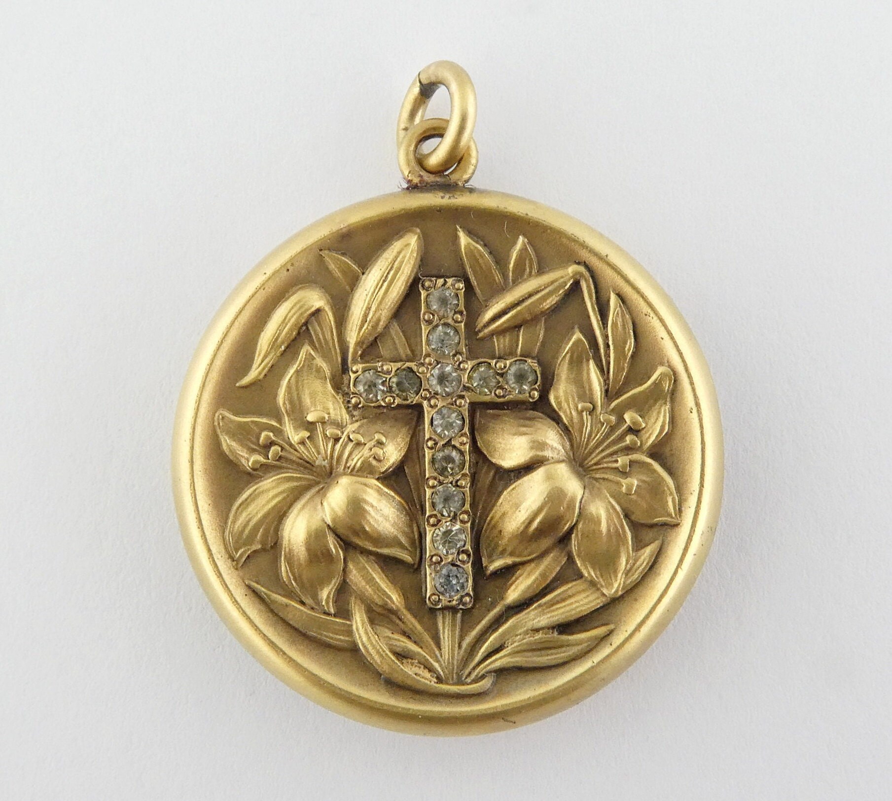 Cross Pendant with Easter Lilies Antiqued Sterling Silver Cross Pendant with Easter Lilies Antiqued Sterling Silver