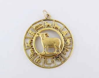 Vintage 18K oro amarillo grande Aries Zodiac colgante o encanto / 10,5 gramos