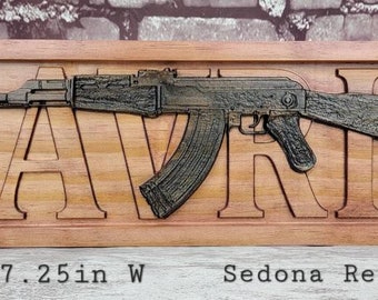 AK-47 clásico con apellido detrás