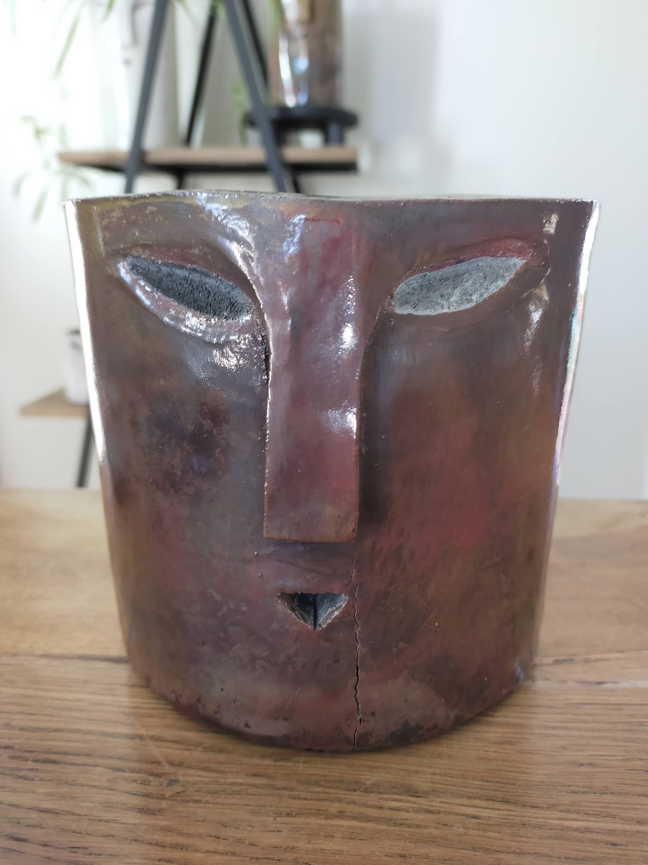 Pot Unique en Céramique Raku Inspiration Masque Africain