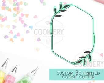 Cortador de galletas con forma de placa hexagonal redondeada con diseño de hoja - Placa para cortar galletas con diseño floral para bodas - Cortador de galletas impreso en 3D - TCK39100