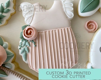Foremka do ciastek w kształcie kwiatowego kombinezonu – foremka do ciastek na baby shower – drukowana w 3D foremka do ciastek – TCK32144