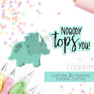 Nobody Tops You dad Set - 2 PC Set - Juego de palabras del Día del Padre Cortadores de galletas - Cortadores de galletas de plato - Cortador de galletas impreso en 3D - TCK24111