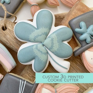 Shamrock Cookie Cutter - St Patrick&#39;s Day - 3D Printed Cookie Cutter - TCK38113