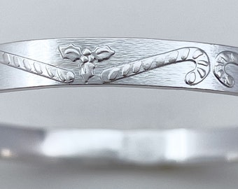 Candy Cane Silver Bangle