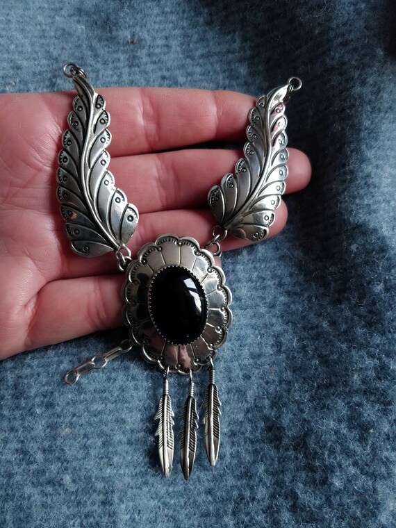 Large Navajo feather and onyx necklace, sterling … - image 3